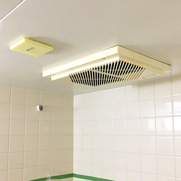 Skarac浴室乾燥機からマックス浴室換気乾燥暖房機bs 161h Cxへ交換工事 東京都足立区ファミール亀有壱番館 レンジフード 食洗機 給湯器 浴室換気乾燥機のリフォーム事例が満載 テコスnavi テコスナビ 施工事例 Skarac浴室乾燥機からマックス浴室換気乾燥暖房機bs 161h Cxへ交換工事 東京都足立区ファミール亀有壱番館 レンジフード 食洗機 給湯器 浴室換気乾燥機のリフォーム事例が満載 テコスnavi テコスナビ 施工事例