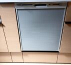 LIXILシステムキッチンにパナソニック食洗機NP‐45MD9Sの新規設置-東京都立川市